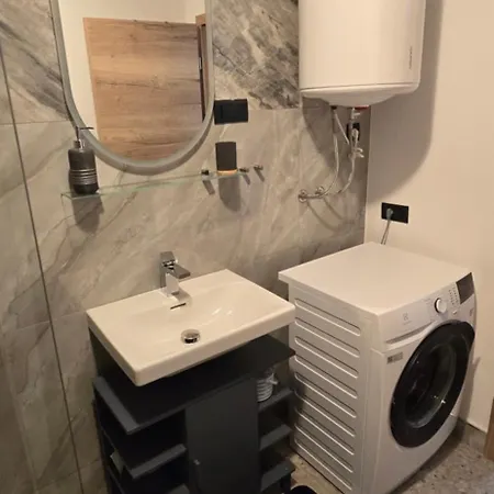 Apartament Apartma Vouk